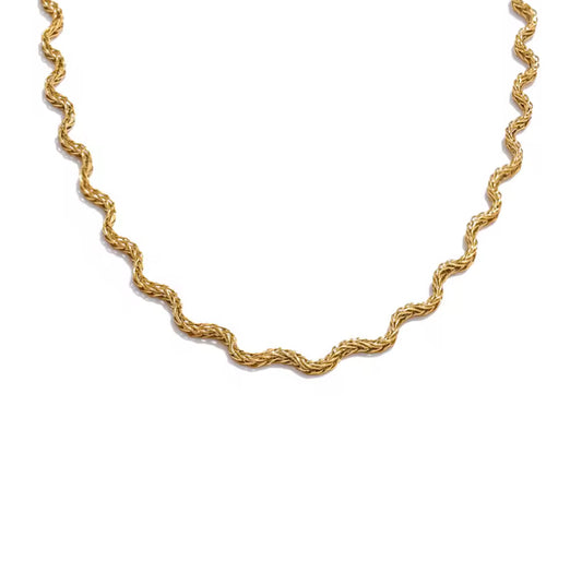 LEILA CHAIN